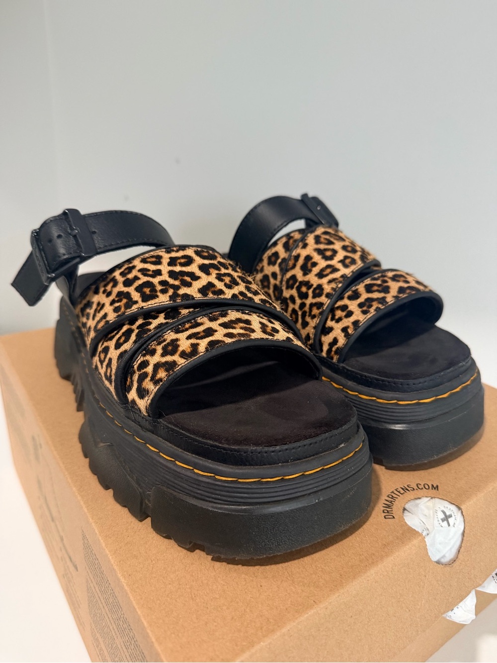 Dr Martens Leopard Mattison Platform Sandals – Size 9